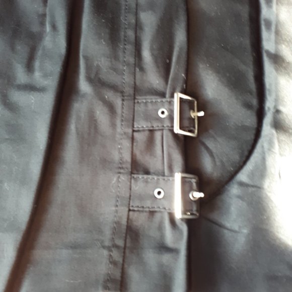 Jacket with matching Skirt  -Black - Size 10 Cdn. /Size 8 US/ EU42 - Apriori - Picture 10 of 12